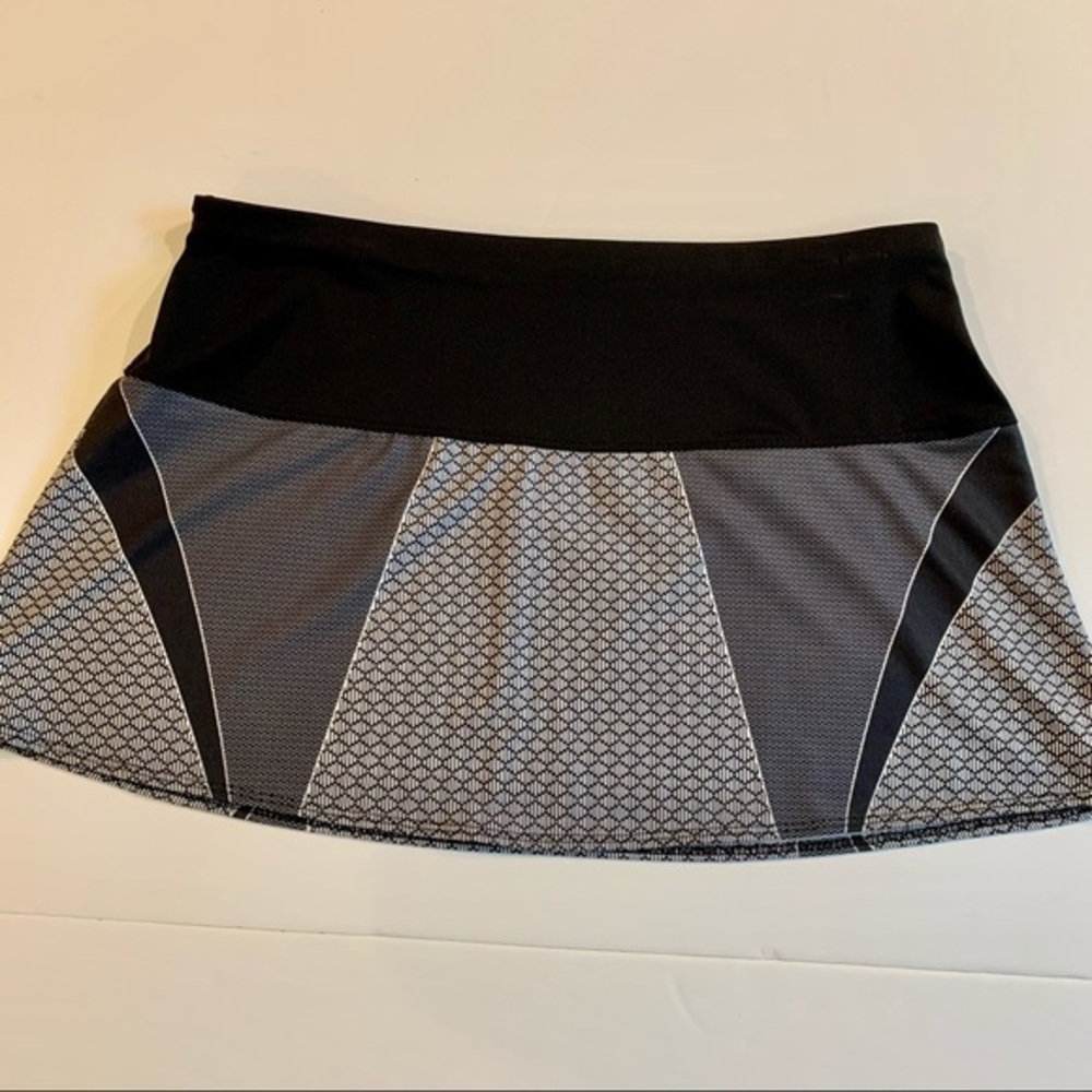 Black & Gray‎ Tennis Skirt M